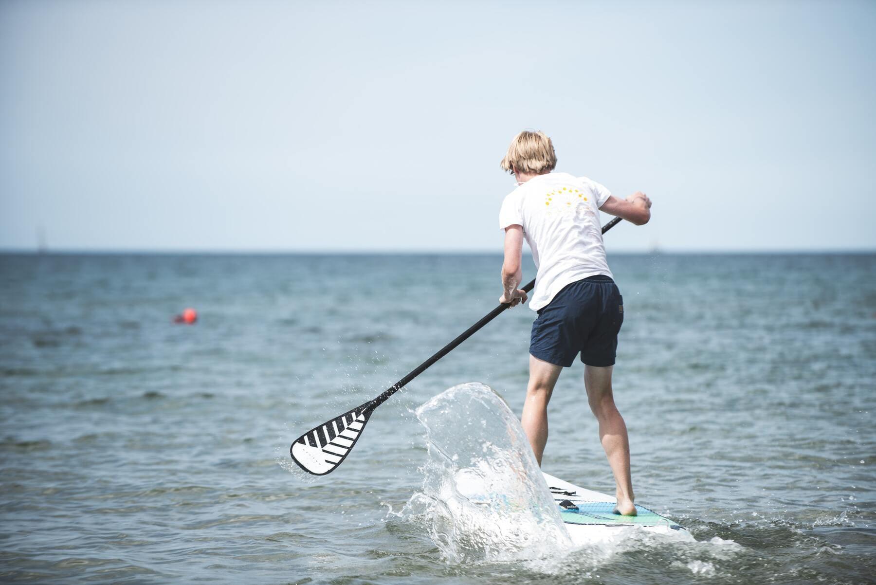 Cilios Tecnología mostaza Qué ropa necesito para practicar paddle surf? Guía práctica | | SURF - SNOW  - SKATE
